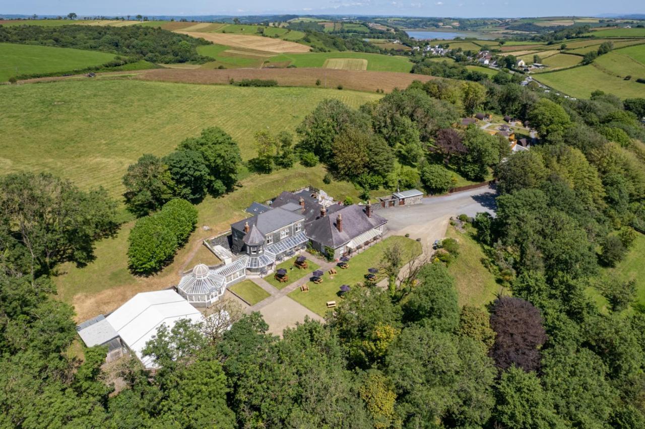 Broadway House Bed and Breakfast Laugharne Buitenkant foto